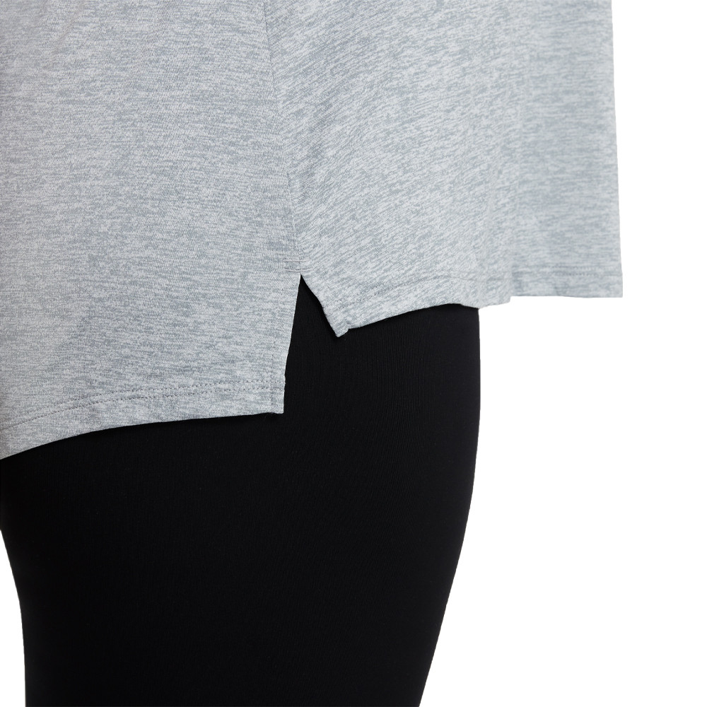 Nike Dri-FIT One Women's Standard Fit Vest