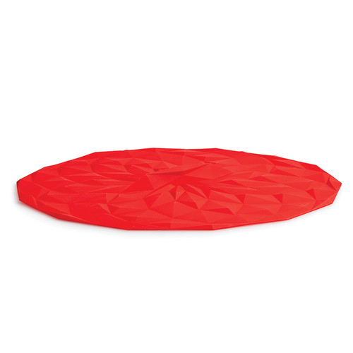 Large red suction lid.  View from side