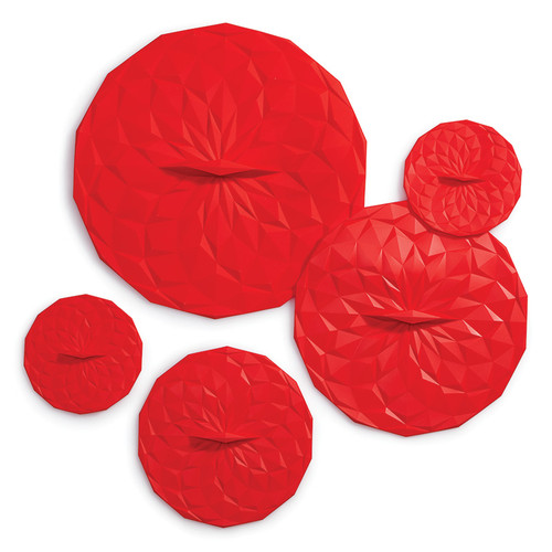 Set of 5 red suction lids in 10 inch, 8 inch, 6 inch and two 4 inch sizes.